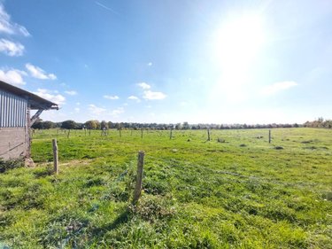 Terrains de loisirs bois etangs a vendre Méral 53230 Mayenne 36115 m2  63600 euros