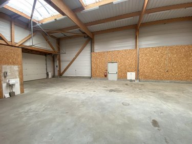 Fonds et murs commerciaux a vendre Étriché 49330 Maine-et-Loire 191 m2  273000 euros