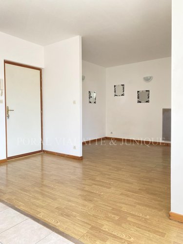 Location appartement Ambérieu-en-Bugey 01500 Ain 40 m2 2 pièces 560 euros