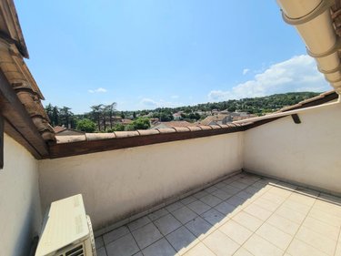 Appartement a vendre Bourg-Saint-Andéol 07700 Ardèche 110 m2  169000 euros