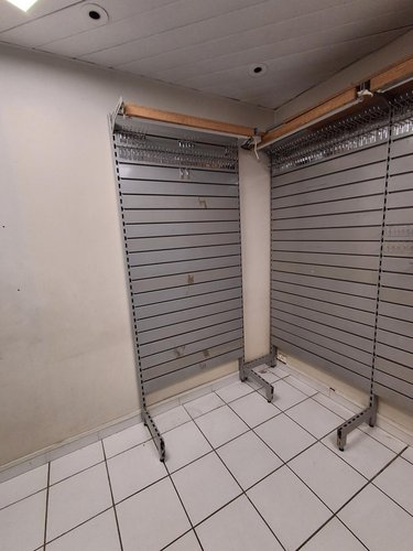 Location fonds et murs commerciaux Bourg-en-Bresse 01000 Ain 58 m2  741 euros