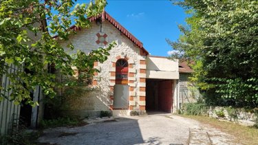 Maison a vendre Jonzac 17500 Charente-Maritime 531 m2 20 pièces 772500 euros