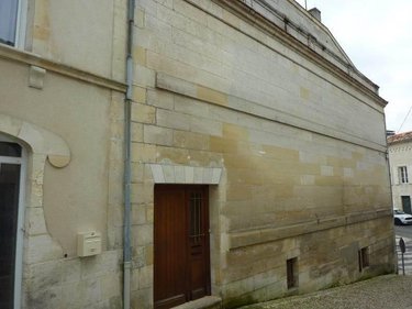 Maison a vendre Jonzac 17500 Charente-Maritime 335 m2 10 pièces 220500 euros