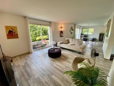 Maison a vendre Divonne-les-Bains 01220 Ain 147 m2 6 pièces 975000 euros