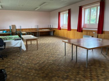 Immeuble a vendre Brix 50700 Manche 320 m2  136240 euros