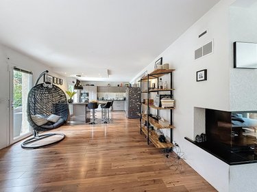 Maison a vendre Divonne-les-Bains 01220 Ain 207 m2 6 pièces 1380000 euros