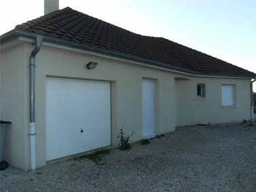 Location maison Damparis 39500 Jura 91 m2 4 pièces 900 euros