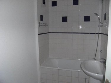 Location appartement Dole 39100 Jura 93 m2 5 pièces 640 euros