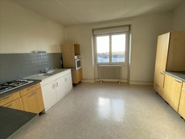 Location appartement Dole 39100 Jura 107 m2 4 pièces 820 euros