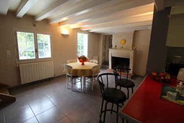 Maison a vendre Saintes 17100 Charente-Maritime 405 m2 11 pièces 592800 euros