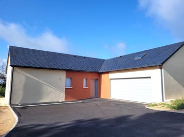 Location maison Peyre en Aubrac 48130 Lozère 110 m2  950 euros