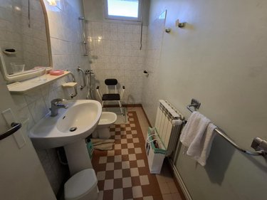 Maison a vendre Saintes 17100 Charente-Maritime 80 m2 5 pièces 141642 euros