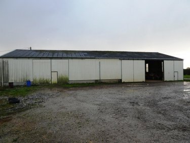 Divers a vendre Séglien 56160 Morbihan 900 m2  137100 euros