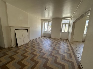 Maison a vendre Commer 53470 Mayenne 174 m2  120175 euros