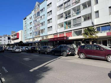 Fonds et murs commerciaux a vendre Cherbourg-en-Cotentin 50100 Manche 157 m2  275000 euros