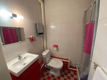 Fonds et murs commerciaux a vendre Divonne-les-Bains 01220 Ain 830 m2  1190000 euros