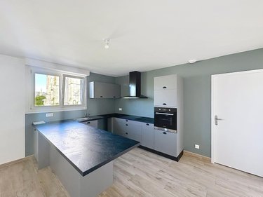 Immeuble a vendre Plouhinec 56680 Morbihan 372 m2  550520 euros