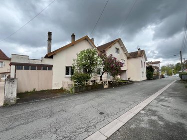 Immeuble a vendre Audincourt 25400 Doubs 381 m2  257000 euros
