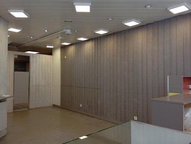 Location fonds et murs commerciaux Bourg-en-Bresse 01000 Ain 58 m2  741 euros