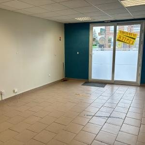 Location fonds et murs commerciaux Liévin 62800 Pas-de-Calais 84 m2  1050 euros