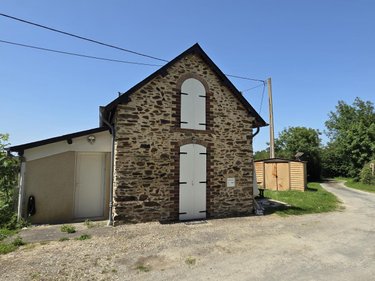 Maison a vendre Azé 53200 Mayenne 196 m2 7 pièces 332600 euros