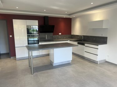 Maison a vendre L'Huisserie 53970 Mayenne 155 m2  445400 euros