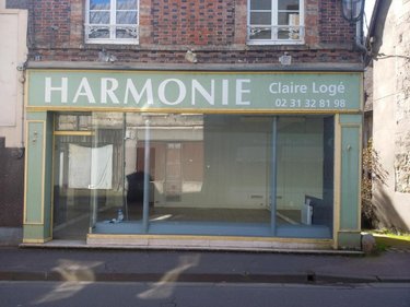 Location fonds et murs commerciaux Orbec 14290 Calvados 56 m2  550 euros