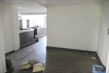 Fonds et murs commerciaux a vendre Bourges 18000 Cher 161 m2  116000 euros