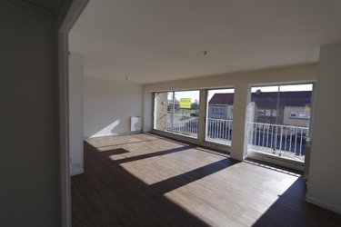 Location appartement Calais 62100 Pas-de-Calais 80 m2  820 euros