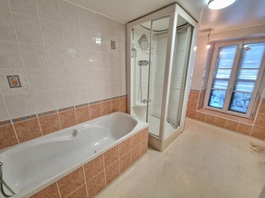 Immeuble a vendre Pontivy 56300 Morbihan 314 m2  234540 euros