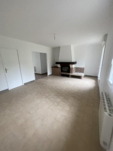 Location maison Saisseval 80540 Somme 108 m2 6 pièces 1000 euros