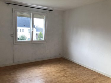 Maison a vendre Solesmes 72300 Sarthe 135 m2 10 pièces 175760 euros
