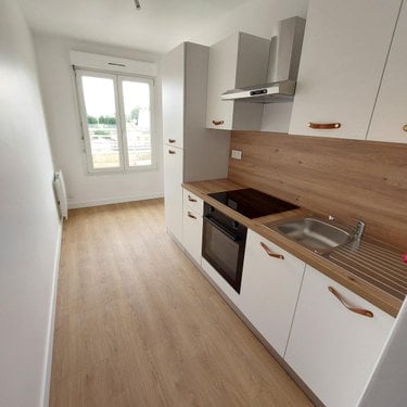 Location appartement Reims 51100 Marne 54 m2 2 pièces 725 euros
