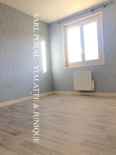 Location appartement Ambérieu-en-Bugey 01500 Ain 45 m2 2 pièces 663 euros