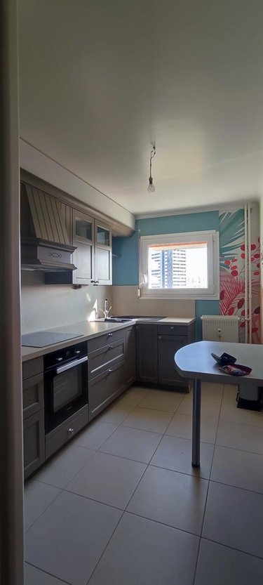 Location appartement Châlons-en-Champagne 51000 Marne 70 m2  719 euros