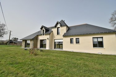 Maison a vendre Val d'Erdre-Auxence 49370 Maine-et-Loire 155 m2 6 pièces 366800 euros