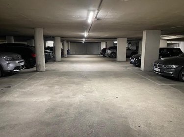 Garage et parking a vendre Paris 16e arrondissement 75016 Paris 9 m2  34400 euros