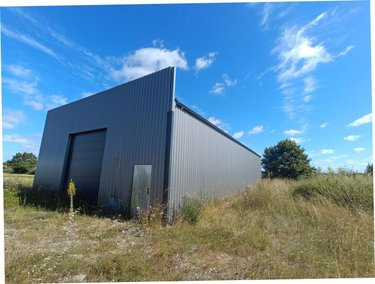 Fonds et murs commerciaux a vendre Loiré 49440 Maine-et-Loire 280 m2  126500 euros