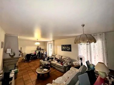 Maison a vendre Châtel Guyon 63140 Puy-de-Dôme 170 m2 8 pièces 335000 euros