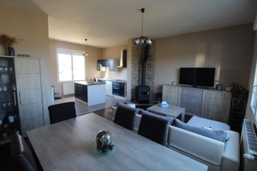 Maison a vendre Saintes 17100 Charente-Maritime 135 m2 6 pièces 344000 euros