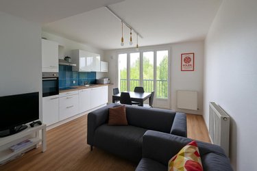 Location appartement Rennes 35000 Ille-et-Vilaine 84 m2  441 euros
