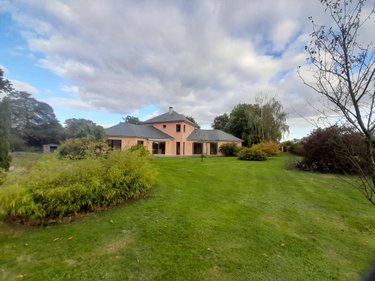 Maison a vendre Saint-Charles-la-Forêt 53170 Mayenne 188 m2  347800 euros