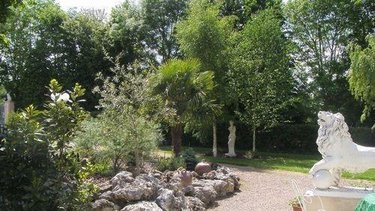 Maison a vendre Saint-Germain-du-Puy 18390 Cher 183 m2 5 pièces 386250 euros