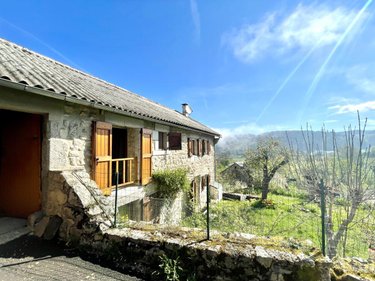 Maison a vendre Fontans 48700 Lozère 100 m2  166000 euros