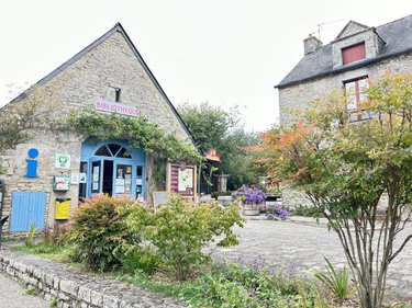 Maison a vendre Lizio 56460 Morbihan 260 m2  201900 euros