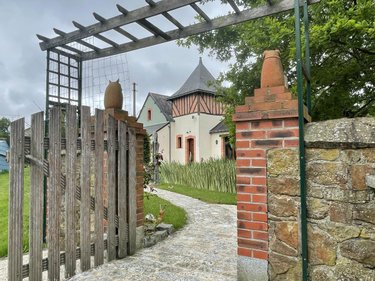 Maison a vendre La Baconnière 53240 Mayenne 190 m2  335360 euros