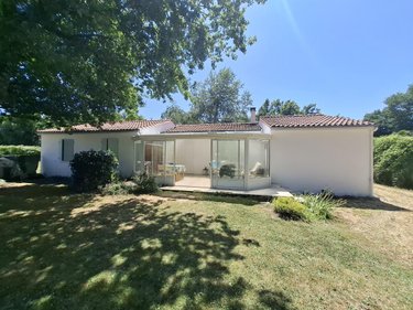 Maison a vendre Fontcouverte 17100 Charente-Maritime 188 m2 7 pièces 345000 euros