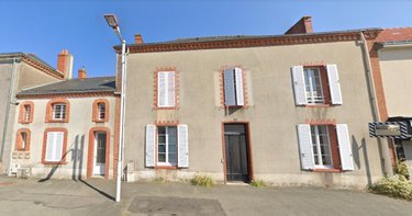Immeuble a vendre Beaupréau-en-Mauges 49600 Maine-et-Loire 250 m2  199120 euros