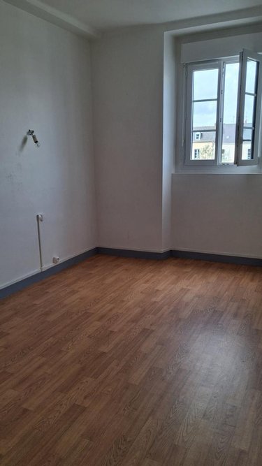 Location appartement Laval 53000 Mayenne 60 m2 3 pièces 615 euros