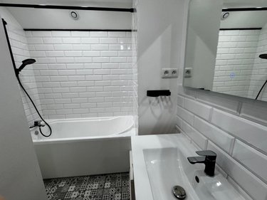 Location appartement Dole 39100 Jura 81 m2 5 pièces 950 euros